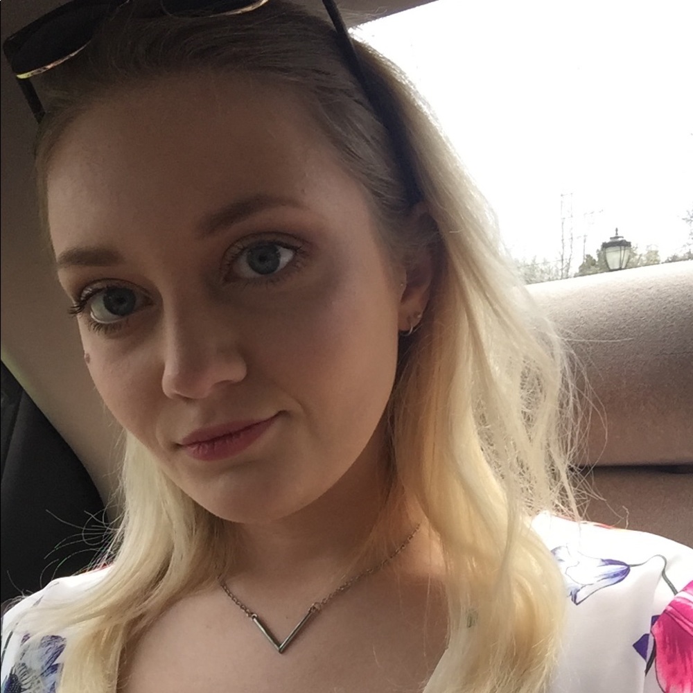 Meet your Posher, Sydney